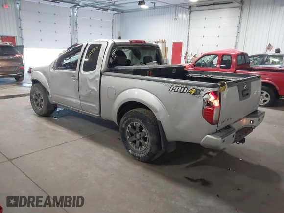2015 Nissan Frontier SV with VIN 1N6AD0CW4FN751068, listed as a IAAI auction lot 41024078 with 900,000 mi miles and . Bid and sale history available at DreamBid. Image 3.