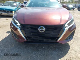 2023 Nissan Altima SL with VIN 1N4BL4EVXPN320800, listed as a IAAI auction lot 41918059 with 38,149 mi miles and . Bid and sale history available at DreamBid. Image 13.