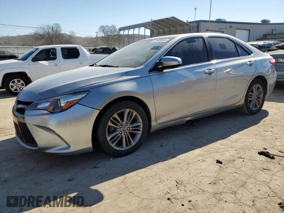 2015 Toyota Camry XLE with VIN 4T1BF1FK2FU083563, listed as a Copart auction lot 41492654 with 221,437 mi miles and Clean Title. Bid and sale history available at carsss.com. Image 1.