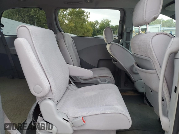 2004 Nissan Quest SE with VIN 5N1BV28U04N337785, listed as a Copart auction lot 71444524 with 0 mi miles and Salvage Title. Bid and sale history available at carsss.com. Image 11.