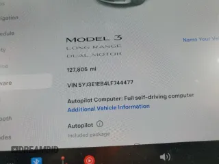 2020 Tesla Model 3 Long Range z VIN 5YJ3E1EB4LF744477, wystawiony jako Copart lot #59518595 z przebiegiem 127 805 mil mil oraz Czysty tytuł • Clean title. Historia ofert i sprzedaży dostępna na DreamBid. Obrazek 9.