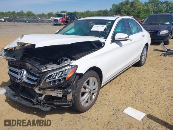 2019 Mercedes-Benz C 300 with VIN 55SWF8EB2KU316763, listed as a IAAI auction lot 42072583 with 61,664 mi miles and . Bid and sale history available at carsss.com. Image 18.