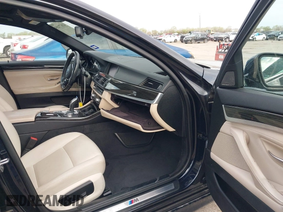 2016 BMW 5 Series 528i with VIN WBA5A5C53GD529580, listed as a IAAI auction lot 41877495 with 41,003 mi miles. Bid and sale history available at carsss.com. Image 5.