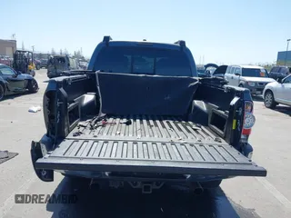 2010 Toyota Tacoma PreRunner with VIN 5TEJU4GN9AZ706709, listed as a IAAI auction lot 41968841 with 123,424 mi miles and . Bid and sale history available at DreamBid. Image 17.