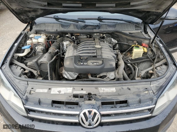 2012 Volkswagen Touareg Lux with VIN WVGFF9BP1CD005322, listed as a Copart auction lot 68381404 with NaN miles and Non Repairable. Bid and sale history available at carsss.com. Image 12.