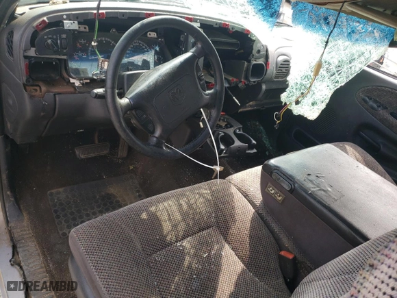 2000 Dodge Ram 1500 with VIN 3B7HC13Z1YG138356, listed as a Copart auction lot 68306524 with 171,481 mi miles and Salvage Title. Bid and sale history available at carsss.com. Image 8.