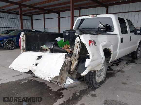 2015 Ford F-250 Lariat with VIN 1FT7W2B62FED25206, listed as a IAAI auction lot 42633364 with 199,283 mi miles and . Bid and sale history available at DreamBid. Image 6.