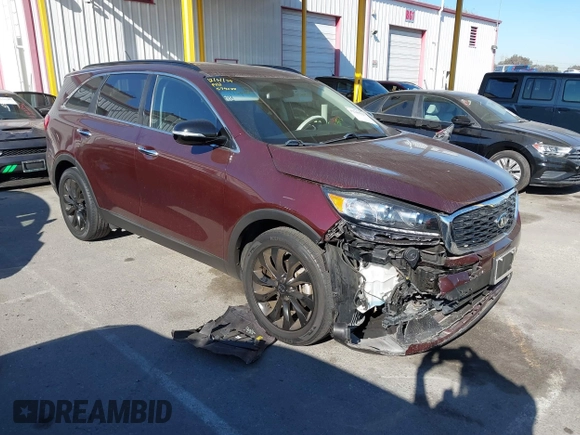 2019 Kia Sorento LX V6 with VIN 5XYPG4A53KG594088, listed as a IAAI auction lot 41249727 with 32,631 mi miles. Bid and sale history available at carsss.com. Image 1.