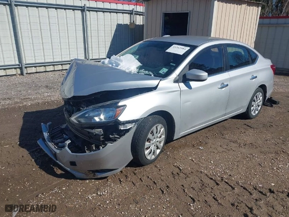 2016 Nissan Sentra SV with VIN 3N1AB7AP6GL650809, listed as a IAAI auction lot 41343984 with NaN miles. Bid and sale history available at carsss.com. Image 2.