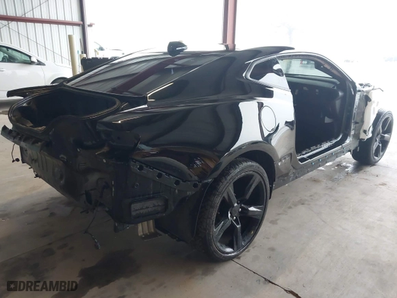 2022 Chevrolet Camaro ZL1 with VIN 1G1FK1R66N0125571, listed as a IAAI auction lot 41253589 with 1 mi miles. Bid and sale history available at carsss.com. Image 4.