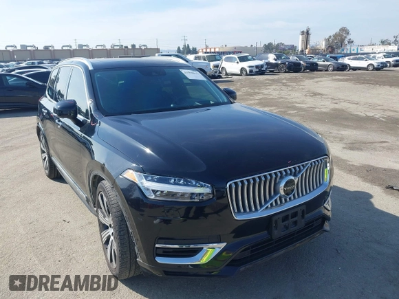 2022 Volvo XC90 Inscription with VIN YV4BR0CLXN1792757, listed as a IAAI auction lot 41598032 with 38,541 mi miles and . Bid and sale history available at DreamBid. Image 1.