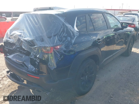 2025 Mazda CX-50 S Preferred z VIN 7MMVABBMXSN337974, wystawiony jako IAAI lot #42238129 z przebiegiem 6 159 mil mil oraz . Historia ofert i sprzedaży dostępna na DreamBid. Obrazek 4.