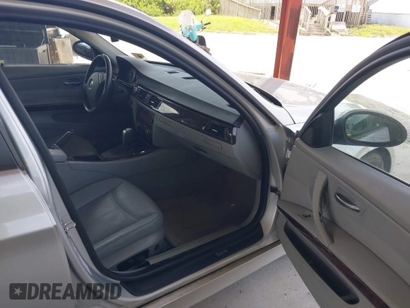 2008 BMW 3 Series 328i with VIN WBAVA37578NL50095, listed as a IAAI auction lot 42696286 with 117,408 mi miles and . Bid and sale history available at DreamBid. Image 5.