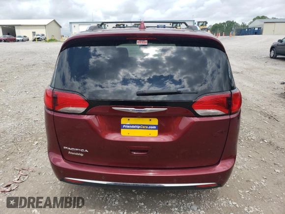 2018 Chrysler Pacifica Touring L Plus z VIN 2C4RC1EG4JR144152, wystawiony jako Copart lot #56866345 z przebiegiem 164 539 mil mil oraz Czysty tytuł • Clean title. Historia ofert i sprzedaży dostępna na DreamBid. Obrazek 6.