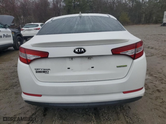 2013 Kia Optima Hybrid EX with VIN KNAGM4AD6D5047809, listed as a Copart auction lot 52002565 with 118,782 mi miles and Clean Title. Bid and sale history available at carsss.com. Image 6.