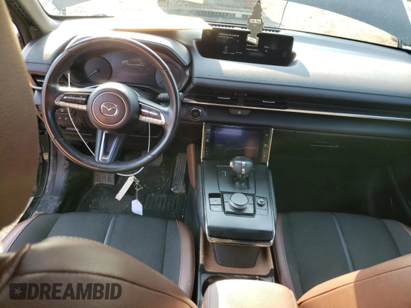 2022 Mazda MX-30 Premium Plus z VIN JM1DRADB6N0101074, wystawiony jako Copart lot #68379044 z przebiegiem 43 559 mil mil oraz Szkody całkowita. Historia ofert i sprzedaży dostępna na DreamBid. Obrazek 8.