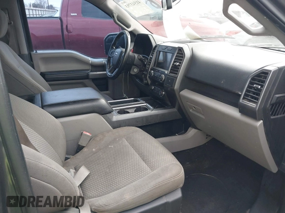 2019 Ford F-150 XL with VIN 1FTEW1CBXKKC92920, listed as a IAAI auction lot 41543793 with 147,986 mi miles and . Bid and sale history available at carsss.com. Image 5.