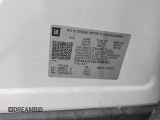 2020 Chevrolet Equinox LT z VIN 2GNAXJEV0L6158433, wystawiony jako IAAI lot #42556113 z przebiegiem 82 277 mil mil oraz . Historia ofert i sprzedaży dostępna na DreamBid. Obrazek 23.