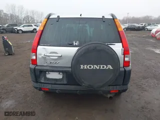 2004 Honda CR-V EX with VIN SHSRD788X4U235665, listed as a IAAI auction lot 41832851 with 149,429 mi miles. Bid and sale history available at carsss.com. Image 16.