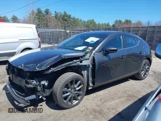 2021 Mazda 3 Select z VIN JM1BPAKL0M1321246, wystawiony jako IAAI lot #42031709 z przebiegiem 87 700 mil mil oraz . Historia ofert i sprzedaży dostępna na DreamBid. Obrazek 15.