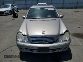 2006 Mercedes-Benz C 280 Luxury z VIN WDBRF54H76F826044, wystawiony jako Copart lot #58874845 z przebiegiem 75 573 mil mil oraz Czysty tytuł • Clean title. Historia ofert i sprzedaży dostępna na DreamBid. Obrazek 5.