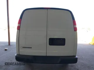 2018 Chevrolet Express Cargo with VIN 1GCWGAFP0J1339529, listed as a IAAI auction lot 42783116 with 121,861 mi miles and . Bid and sale history available at DreamBid. Image 16.
