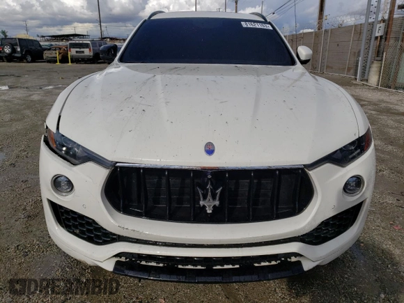 2017 Maserati Levante with VIN ZN661XUS2HX224996, listed as a Copart auction lot 81621103 with 75,779 mi miles. Bid and sale history available at carsss.com. Image 5.