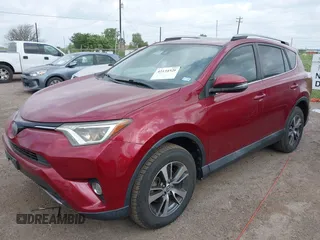 2018 Toyota RAV4 XLE с VIN 2T3WFREV7JW501241, выставлен на аукционе IAAI как лот 42134328 с пробегом 56 536 миль миль и . История ставок и продаж доступна на DreamBid. Изображение 2.