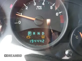 2009 Jeep Patriot Sport z VIN 1J4FT28B29D110728, wystawiony jako IAAI lot #41932676 z przebiegiem 194 442 mil mil oraz . Historia ofert i sprzedaży dostępna na DreamBid. Obrazek 7.