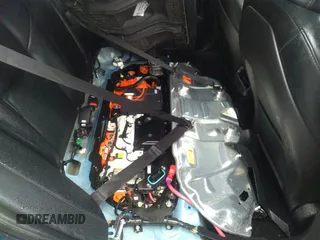 2023 Tesla Model 3 z VIN 5YJ3E1EA4PF576045, wystawiony jako IAAI lot #41565981 z przebiegiem Nie podano mil oraz . Historia ofert i sprzedaży dostępna na DreamBid. Obrazek 11.