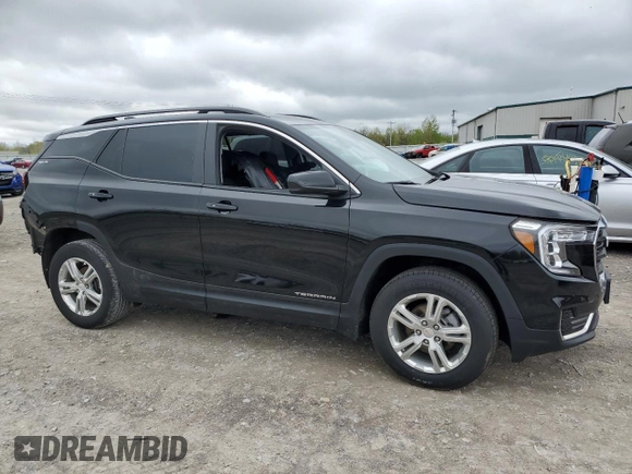 2022 GMC Terrain SLE z VIN 3GKALTEV1NL313378, wystawiony jako Copart lot #55805755 z przebiegiem 35 680 mil mil oraz Szkoda całkowita • Salvage title. Historia ofert i sprzedaży dostępna na DreamBid. Obrazek 4.