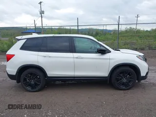 2019 Honda Passport Sport с VIN 5FNYF8H28KB010303, выставлен на аукционе IAAI как лот 42178541 с пробегом 37 593 миль миль и . История ставок и продаж доступна на DreamBid. Изображение 13.