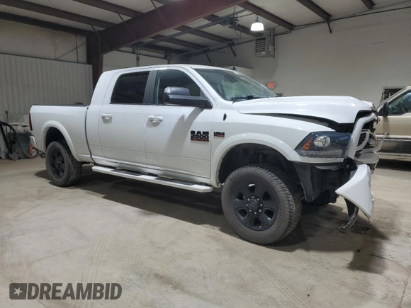 2018 Ram 2500 Laramie with VIN 3C6UR5NJ1JG342051, listed as a Copart auction lot 43934255 with 82,000 mi miles and Salvage title. Bid and sale history available at DreamBid. Image 4.
