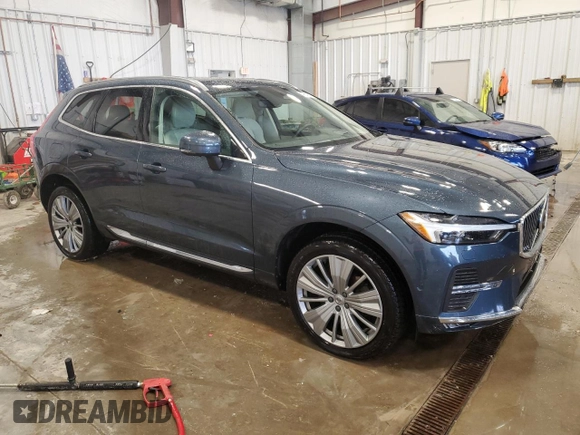 2022 Volvo XC60 Inscription z VIN YV4062RL1N1986970, wystawiony jako Copart lot #47818515 z przebiegiem 44 608 mil mil oraz Szkoda całkowita • Salvage title. Historia ofert i sprzedaży dostępna na DreamBid. Obrazek 4.