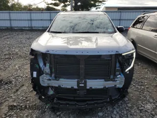 2024 GMC Acadia FWD Elevation z VIN 1GKENKKS2RJ165111, wystawiony jako Copart lot #74203314 z przebiegiem 4059 mil mil oraz Szkody całkowita. Historia ofert i sprzedaży dostępna na DreamBid. Obrazek 5.