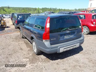 2007 Volvo XC70 with VIN YV4SZ592971264724, listed as a IAAI auction lot 42005126 with 217,280 mi miles. Bid and sale history available at carsss.com. Image 3.