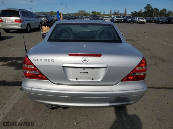 2002 Mercedes-Benz SLK-Class 3.2L with VIN WDBKK65F22F253077, listed as a Copart auction lot 50562985 with 152,195 mi miles and Salvage Title. Bid and sale history available at carsss.com. Image 6.