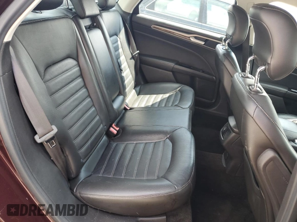 2013 Ford Fusion SE z VIN 3FA6P0H99DR331616, wystawiony jako Copart lot #61026595 z przebiegiem 179 135 mil mil oraz Szkoda całkowita • Salvage title. Historia ofert i sprzedaży dostępna na DreamBid. Obrazek 10.
