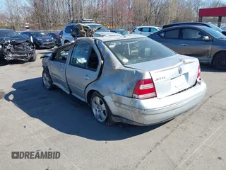 2004 Volkswagen Jetta Sedan GLS with VIN 3VWSA69M04M063629, listed as a IAAI auction lot 41771859 with 1 mi miles. Bid and sale history available at carsss.com. Image 3.