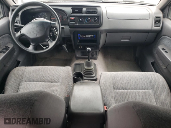 2000 Nissan Frontier XE with VIN 1N6ED27T8YC357939, listed as a Copart auction lot 55727395 with 143,842 mi miles and Salvage title. Bid and sale history available at DreamBid. Image 8.
