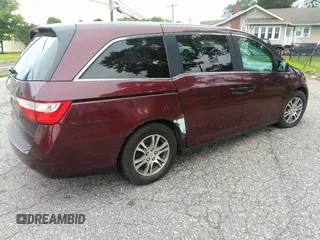 2013 Honda Odyssey LX с VIN 5FNRL5H23DB052215, выставлен на аукционе IAAI как лот 42389009 с пробегом 103 933 миль миль и . История ставок и продаж доступна на DreamBid. Изображение 4.