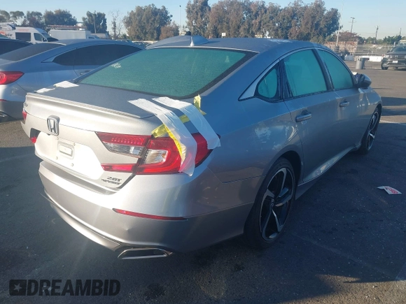 2019 Honda Accord Sport z VIN 1HGCV2F35KA005849, wystawiony jako IAAI lot #40894177 z przebiegiem 71 166 mil mil oraz . Historia ofert i sprzedaży dostępna na DreamBid. Obrazek 4.
