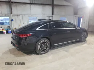 2022 Mercedes-Benz EQS 580 z VIN W1KCG4EB8NA020966, wystawiony jako Copart lot #52406925 z przebiegiem 9 507 mil mil oraz Szkoda całkowita • Salvage title. Historia ofert i sprzedaży dostępna na DreamBid. Obrazek 3.