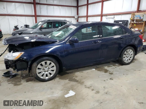 2013 Chrysler 200 LX with VIN 1C3CCBAG9DN726724, listed as a Copart auction lot 44275385 with 111,294 mi miles and Salvage Title. Bid and sale history available at carsss.com. Image 1.