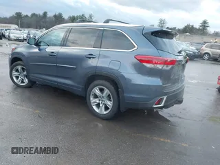 2019 Toyota Highlander Limited with VIN 5TDDZRFH0KS732251, listed as a IAAI auction lot 41020511 with 72,677 mi miles and . Bid and sale history available at DreamBid. Image 3.