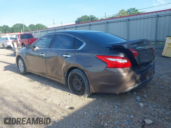 2016 Nissan Altima S with VIN 1N4AL3AP8GN381253, listed as a IAAI auction lot 42105545 with 217,627 mi miles and . Bid and sale history available at DreamBid. Image 3.