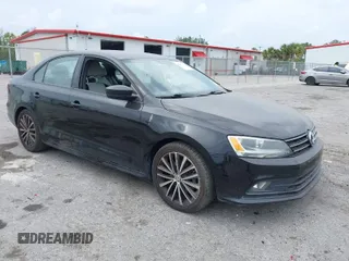 2015 Volkswagen Jetta SE с VIN 3VWD17AJ5FM204309, выставлен на аукционе IAAI как лот 41867345 с пробегом 116 460 миль миль и . История ставок и продаж доступна на DreamBid. Изображение 1.