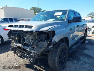 2021 Toyota Tundra 2WD SR5 with VIN 5TFEY5F12MX290170, listed as a IAAI auction lot 41581288 with 39,621 mi miles. Bid and sale history available at carsss.com. Image 6.