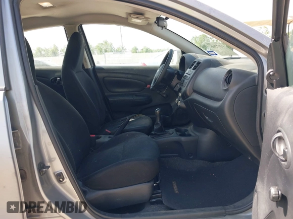 2014 Nissan Versa SV with VIN 3N1CN7AP4EL865246, listed as a IAAI auction lot 42072055 with 189,095 mi miles. Bid and sale history available at carsss.com. Image 5.