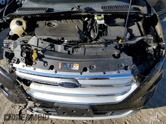 2017 Ford Escape SE with VIN 1FMCU9GD0HUD01592, listed as a Copart auction lot 88724565 with 110,255 mi miles and Salvage Title. Bid and sale history available at DreamBid. Image 12.